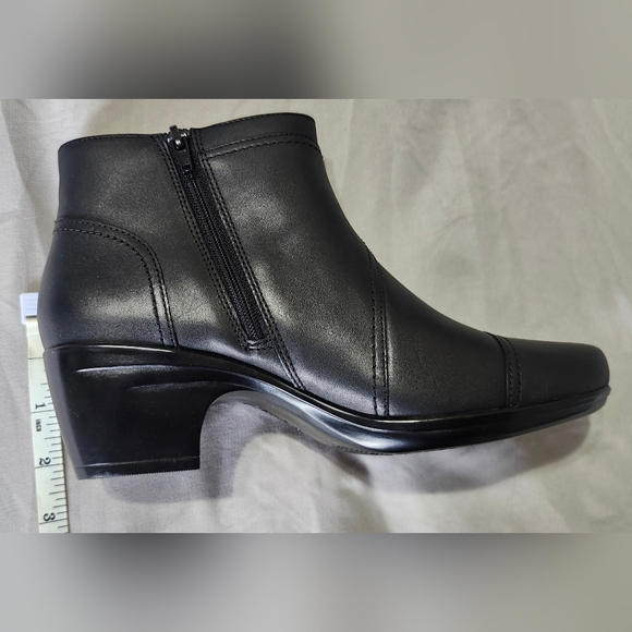 Collection by Clark's Emily Calle size 8 - Picture 9 of 13